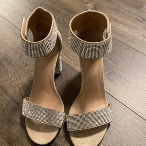 Spring sparkly high heals